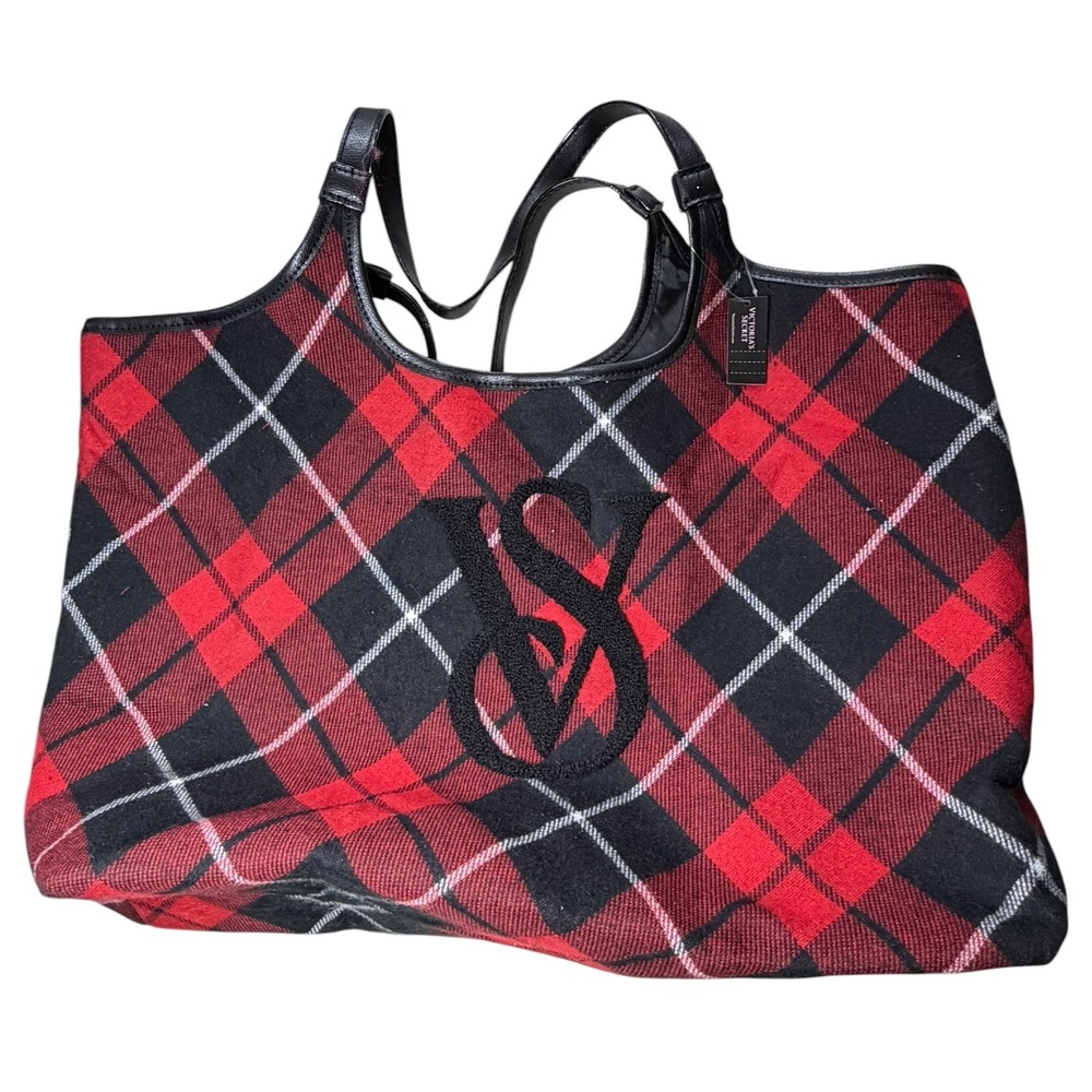 Victoria's Secret Plaid Overnight Bag Red Black Travel Weekender Large
Handbag